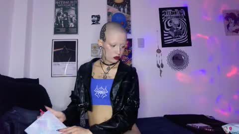    online show from 11-15-25, 01:03