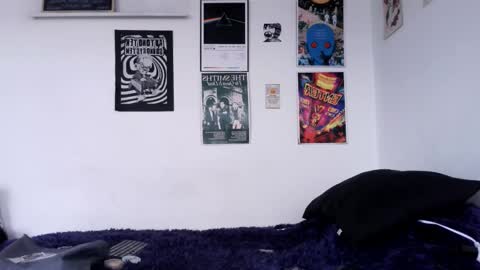    online show from 02-19-26, 06:48