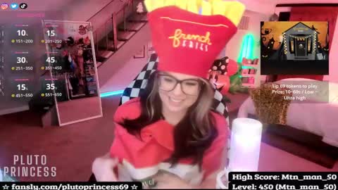 Snapshot of plutoprincess69 chatting on 10-05-25, 04:00 Pluto Princess online show from 10-05-25, 04:00