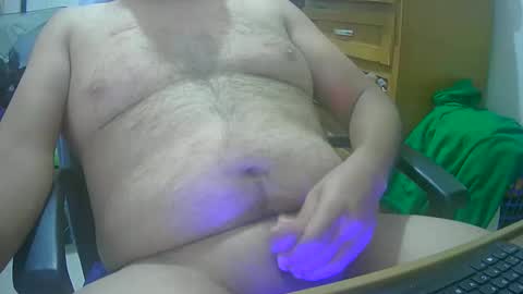 Snapshot of pmartemo chatting on 01-16-25, 02:30 pmartemo online show from 01-16-25, 02:30