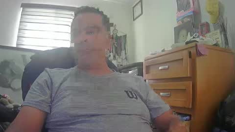 Snapshot of pmartemo chatting on 09-16-25, 08:10 pmartemo online show from 09-16-25, 08:10