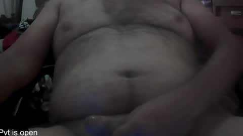 Snapshot of pmartemo chatting on 11-10-25, 05:23 pmartemo online show from 11-10-25, 05:23