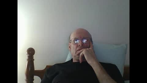 Snapshot of pmb11 chatting on 03-12-25, 07:59 trek 11 online show from 03-12-25, 07:59