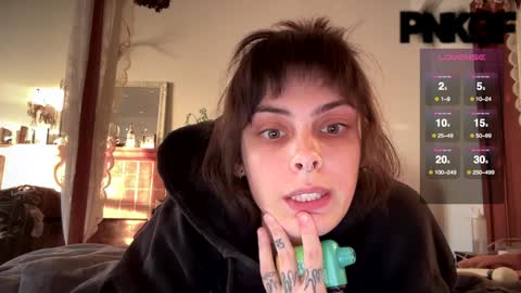 Snapshot of pnkgf chatting on 01-12-25, 12:28 pnkgf online show from 01-12-25, 12:28