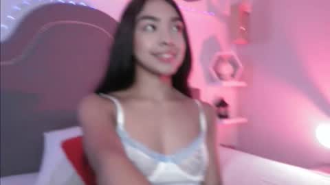 Pocahontas online show from 11-21-25, 01:54