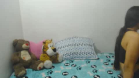 Snapshot of pocahontas_princess__ chatting on 03-12-25, 01:40 Pocahontas online show from 03-12-25, 01:40