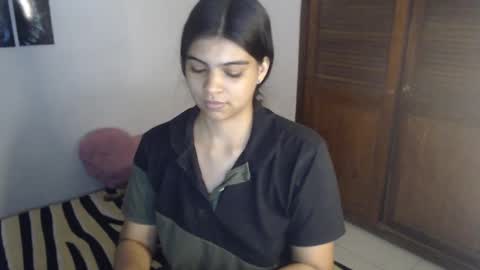 Snapshot of pocahontas_princess__ chatting on 09-20-25, 05:08 Pocahontas online show from 09-20-25, 05:08