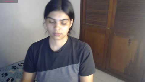 Snapshot of pocahontas_princess__ chatting on 10-12-25, 04:44 Pocahontas online show from 10-12-25, 04:44