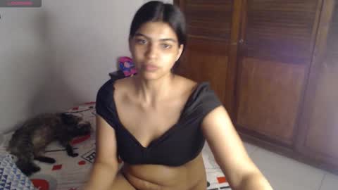 Snapshot of pocahontas_princess__ chatting on 12-03-25, 03:36 Pocahontas online show from 12-03-25, 03:36