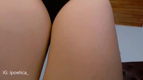 Snapshot of poeeticaa_ chatting on 12-21-24, 11:45 IG ipoetica online show from 12-21-24, 11:45