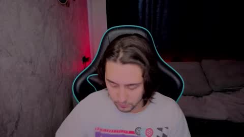 Snapshot of pohyi_ chatting on 02-18-26, 07:48 pohyi_ online show from 02-18-26, 07:48