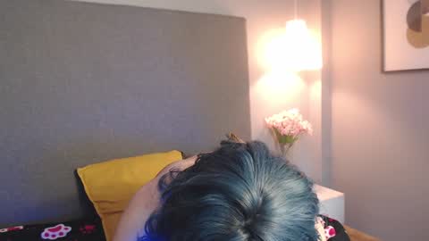  Luna  online show from 01-04-25, 11:17