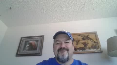 Snapshot of polarisman74 chatting on 02-26-25, 05:39 polarisman74 online show from 02-26-25, 05:39