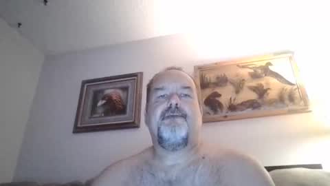 Snapshot of polarisman74 chatting on 09-26-25, 02:04 polarisman74 online show from 09-26-25, 02:04