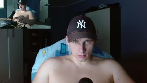 Poliglot online show from 10-26-25, 03:34