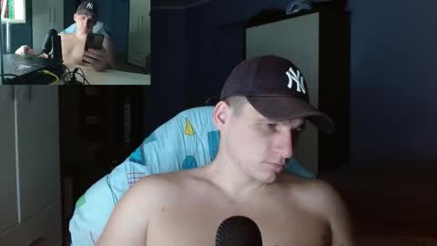 Poliglot online show from 10-26-25, 10:47