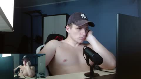 Poliglotjoe2 online show from 01-16-26, 12:03