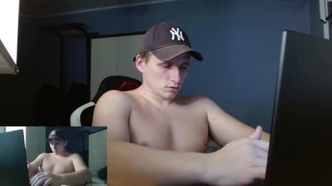 Snapshot of poliglotjoe2 chatting on 01-17-26, 02:38 Poliglotjoe2 online show from 01-17-26, 02:38