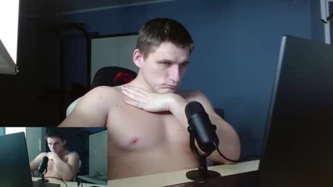 Snapshot of poliglotjoe2 chatting on 01-17-26, 08:23 Poliglotjoe2 online show from 01-17-26, 08:23