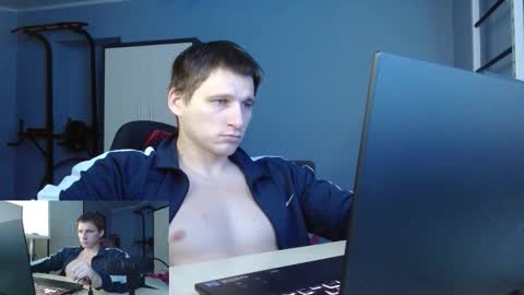 Snapshot of poliglotjoe2 chatting on 02-09-26, 01:15 Poliglotjoe2 online show from 02-09-26, 01:15