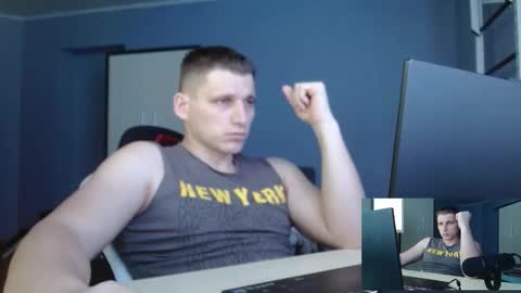 Snapshot of poliglotjoe2 chatting on 02-20-26, 06:26 Poliglotjoe2 online show from 02-20-26, 06:26