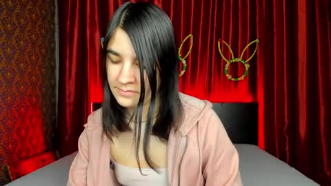 Polly online show from 04-11-26, 06:07