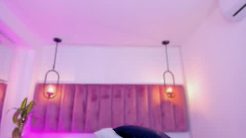 POLLY online show from 02-16-26, 10:11