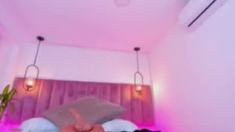 POLLY online show from 02-19-26, 10:11