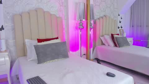 Carolina online show from 01-14-25, 03:11