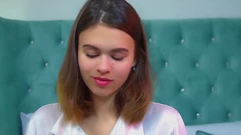 Snapshot of pollylanders chatting on 10-01-25, 06:19 Polly online show from 10-01-25, 06:19