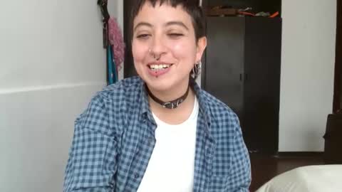 Poly online show from 12-12-24, 05:48