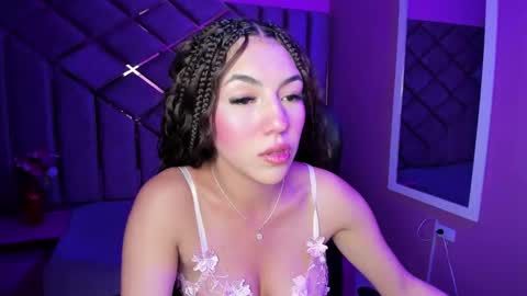 poly sasha  online show from 12-21-25, 03:46