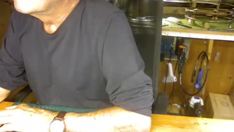 Snapshot of pomme1949 chatting on 01-19-25, 01:44 pomme1949 online show from 01-19-25, 01:44
