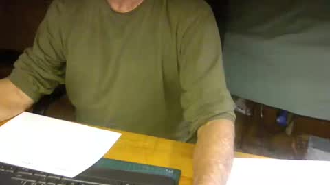 Snapshot of pomme1949 chatting on 02-09-25, 04:29 pomme1949 online show from 02-09-25, 04:29