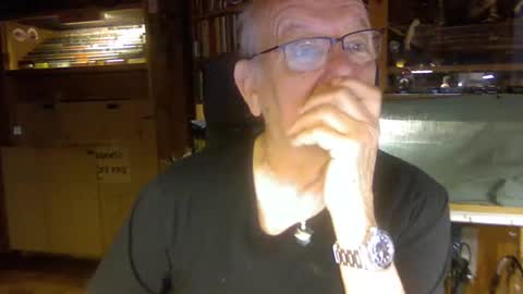 Snapshot of pomme1949 chatting on 02-19-25, 09:50 pomme1949 online show from 02-19-25, 09:50