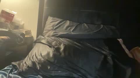 PONCH online show from 02-04-26, 01:55