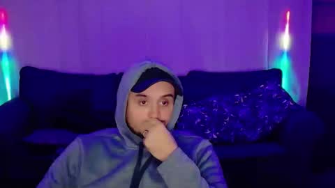 poo_c_licker213 online show from 12-22-25, 03:25