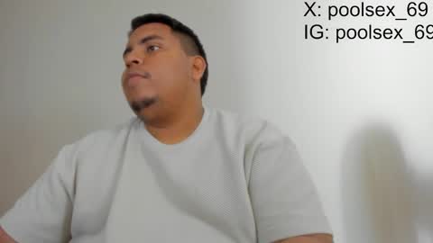 Snapshot of poolsexx_69 chatting on 09-18-25, 08:22 poolsexx_69 online show from 09-18-25, 08:22