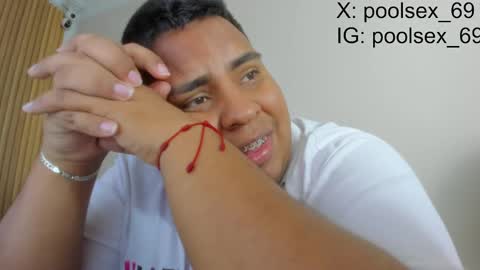 Snapshot of poolsexx_69 chatting on 09-24-25, 07:17 poolsexx_69 online show from 09-24-25, 07:17