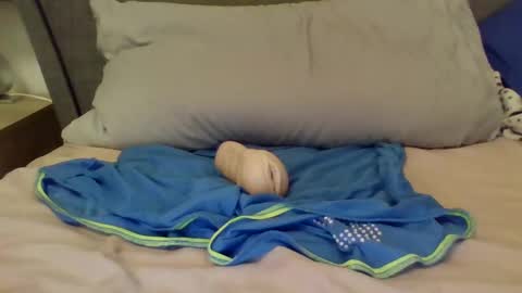 Snapshot of poomplex002 chatting on 12-10-24, 01:22 TheMan002 online show from 12-10-24, 01:22