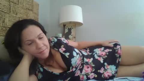 Snapshot of pooncahantits chatting on 02-03-25, 06:07 Emily at Home online show from 02-03-25, 06:07