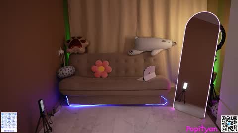 Louise  see you on December 1  at 2200 UTC3 online show from 02-12-26, 08:09