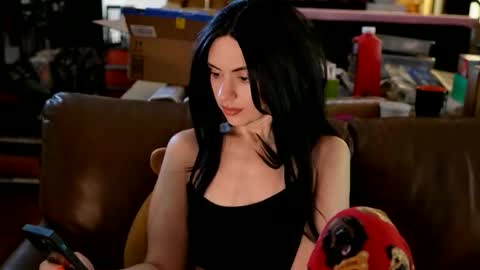 Snapshot of popstarsextape chatting on 10-20-25, 08:53 A cadia online show from 10-20-25, 08:53