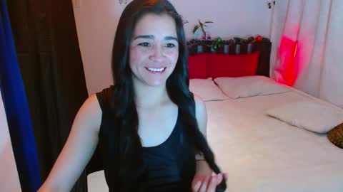 Snapshot of porcelainlux chatting on 12-04-24, 03:15 porcelainlux online show from 12-04-24, 03:15