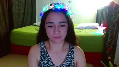 Snapshot of porcelainlux chatting on 12-27-24, 04:04 porcelainlux online show from 12-27-24, 04:04