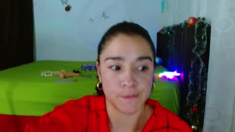 Snapshot of porcelainlux chatting on 12-27-24, 07:08 porcelainlux online show from 12-27-24, 07:08