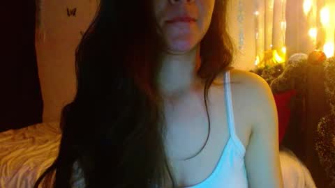 Snapshot of porcelainlux chatting on 01-05-25, 02:27 porcelainlux online show from 01-05-25, 02:27