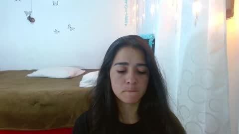 Snapshot of porcelainlux chatting on 01-11-25, 09:46 porcelainlux online show from 01-11-25, 09:46