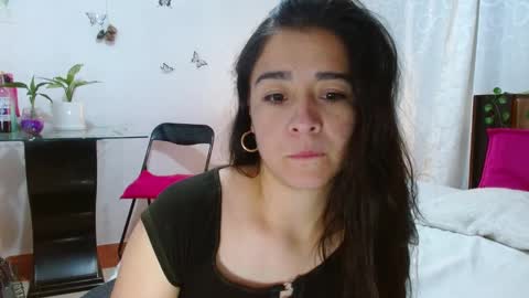 Snapshot of porcelainlux chatting on 01-19-25, 09:34 porcelainlux online show from 01-19-25, 09:34