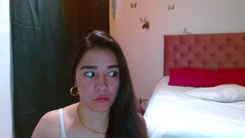 Snapshot of porcelainlux chatting on 01-26-25, 11:06 porcelainlux online show from 01-26-25, 11:06